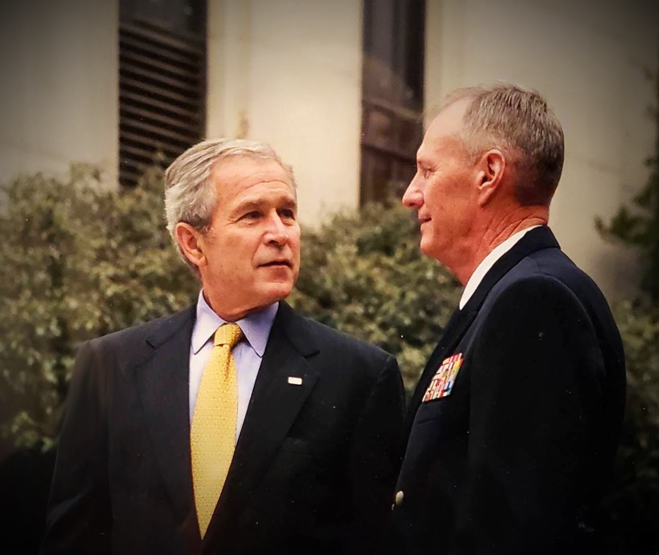 richard-jeffries-president-bush